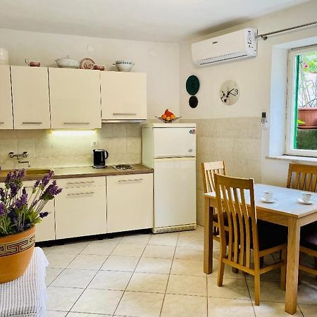 Apartments Villa Rosa 스플리트 외부 사진
