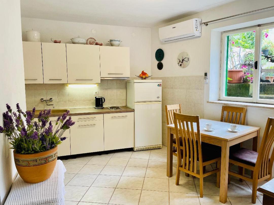 Apartments Villa Rosa 스플리트 외부 사진